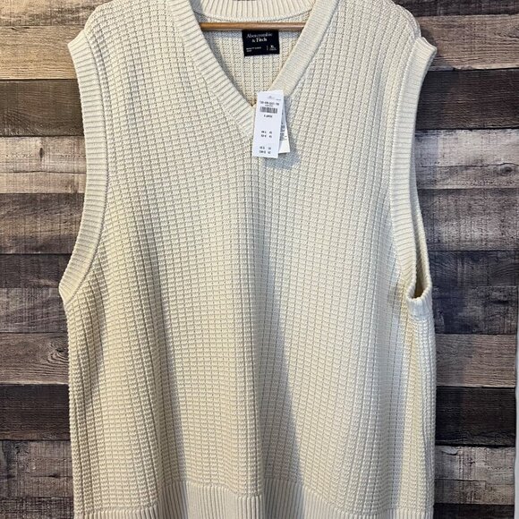 NWT Abercrombie & Fitch Sleeveless Cream Knit Sweater Vest XL Academia Old Money - Picture 1 of 6